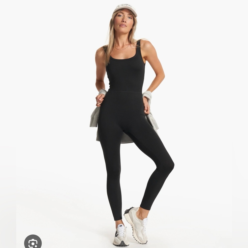 VUORI Halo Essential jumpsuit blk sz Small